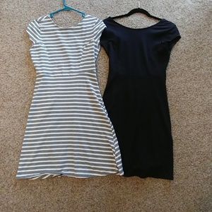 2 old navy dresses